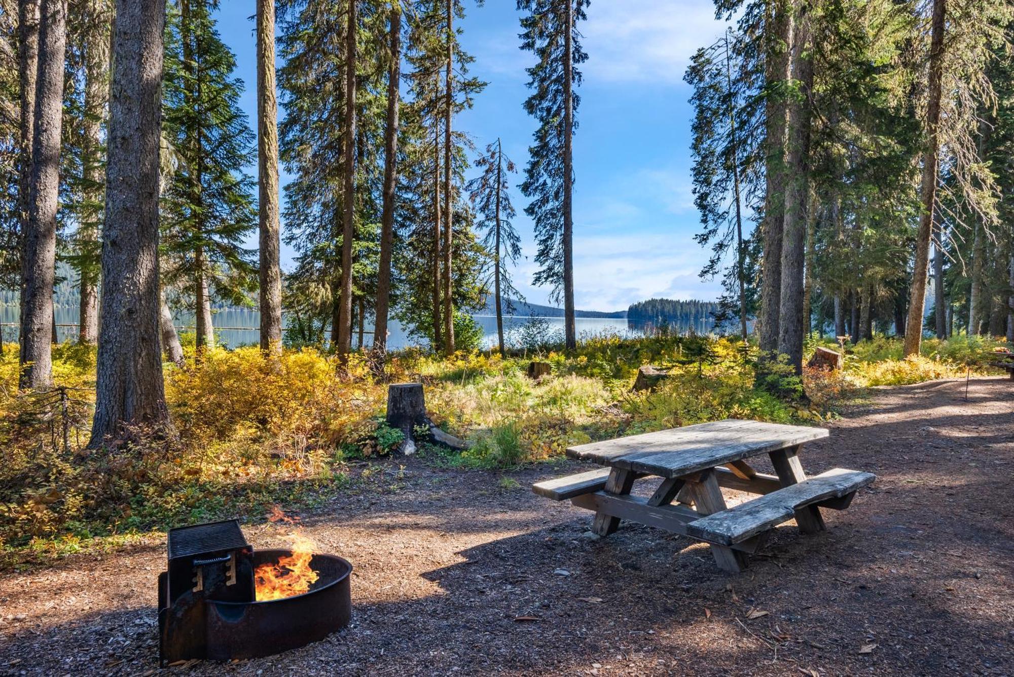Shelter Cove Resort & Marina Odell Lake Экстерьер фото